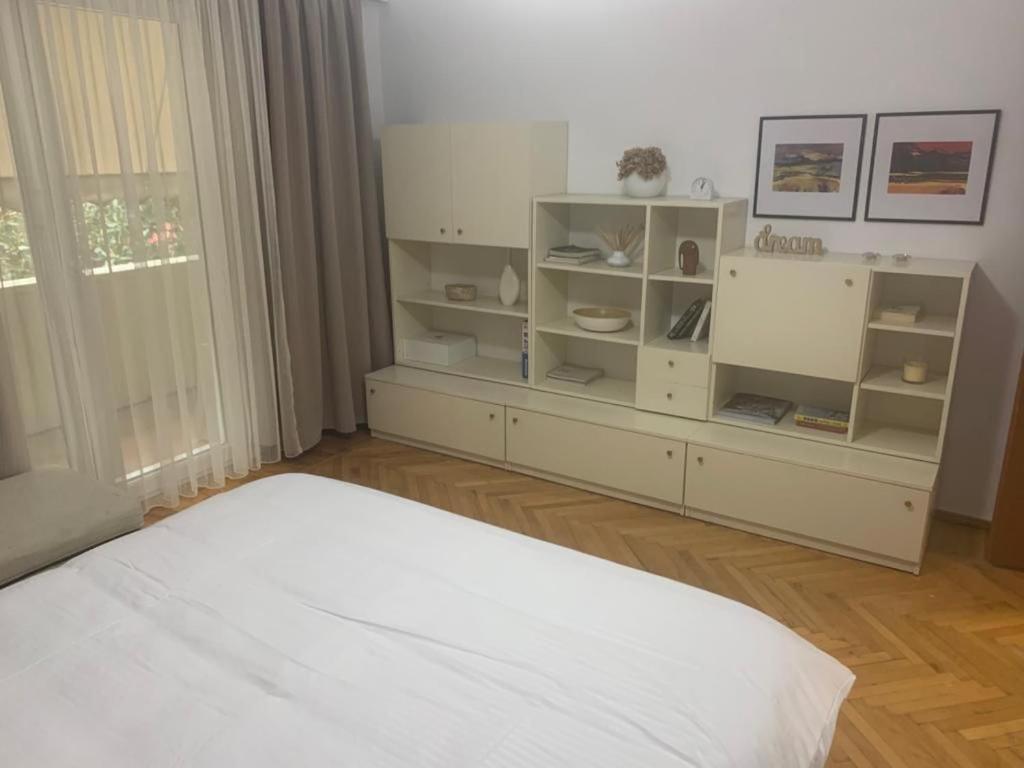 Alea2 Apartment Tirana Extérieur photo
